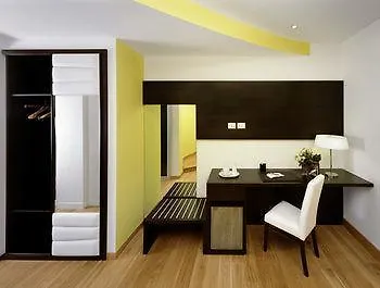 *** Affittacamere Ig-Suites Roma Italia