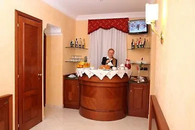 Ig-Suites Roma 3*,