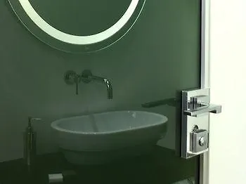 Ig-Suites Rom
